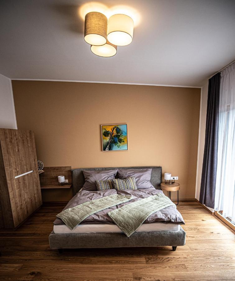 Gober & Freinbichler Weine Von Hand Horitschon Exterior foto